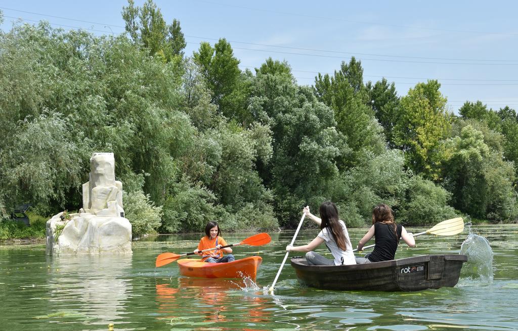 Zagreb Camp Bungalows Rakitje エクステリア 写真